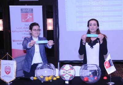 البوعينين والسالم يوقعان اتفاقية استضافة البحرين لبطولة غرب آسيا السادسة للسيدات