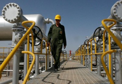 النفط.. أضعف أداء شهري بـ 10 سنوات يهوي بالأسعار 20%