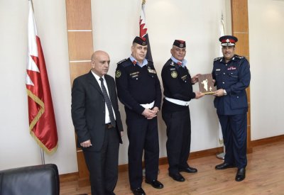 مدير عام المرور يطلع وفداً من الداخلية الأردنية على المنظومة المرورية البحرينية