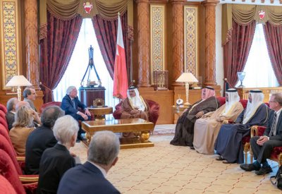 سمو ولي العهد : التواصل الثقافي والإنساني حظي بموقعه في إطار العلاقات البحرينية الأمريكية