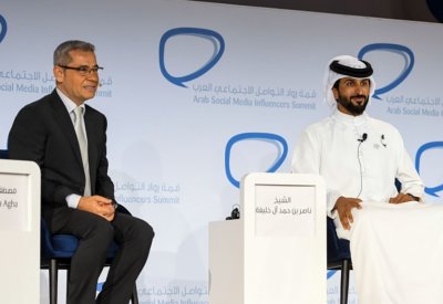 فيصل بن راشد يشيد بمضامين كلمة ناصر بن حمد في قمة رواد التواصل الاجتماعي العرب