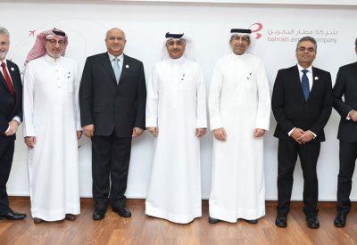 وزير المواصلات والاتصالات يترأس اجتماع مجلسي إدارة  طيران الخليج وشركة مطار البحرين