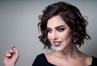 الفنانة بانه تشارك في حفل موسيقي  في الصالة الثقافية