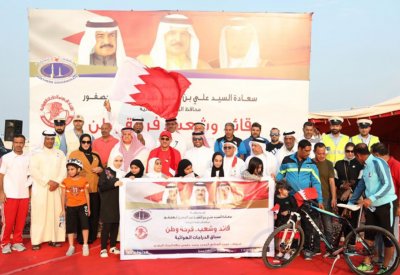 العصفور يدشن أولى فعاليات الأعياد الوطنية بالشمالية بسباق الدراجات الهوائية