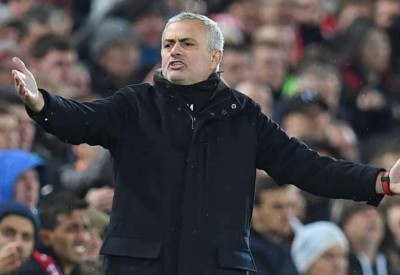 مورينيو يصدم جماهير مانشستر يونايتد