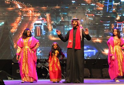 الجامعة الخليجية تحتفل بالعيد الوطني المجيد وتطلق أوبريت وصية وطن