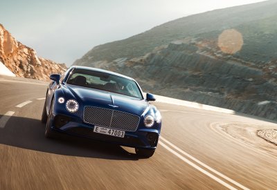 سنة حافلة بالإنجازات والجوائز الدولية لسيارة Continental GT
