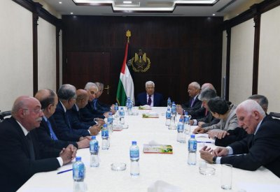 عباس يعلن حلّ البرلمان.. وانتخابات تشريعية خلال 6 أشهر