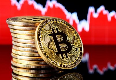 2018 عام خسائر البيتكوين.. هبوط مدوٍ بـ79%