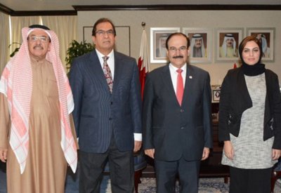 وزير الكهرباء يستقبل عدداً من  النواب 