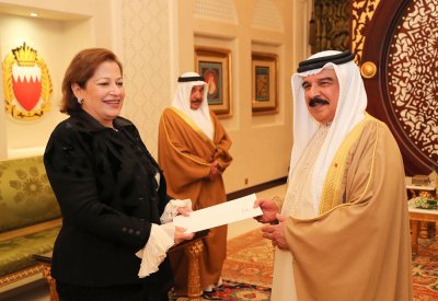 جلالة الملك المفدى يتسلم رسالة خطية من رئيس جمهورية مصر العربية