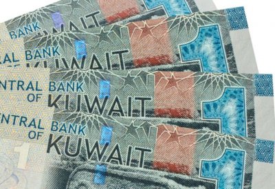 برلمانيون كويتيون يطالبون بإسقاط القروض عن المواطنين