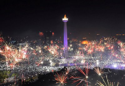 هؤلاء يحتفلون برأس السنة 16 مرة في العام الجديد
