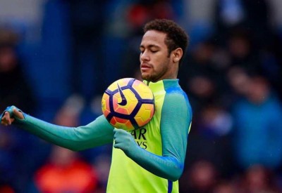 الكشف عن بند غريب في عقد نيمار مع برشلونة