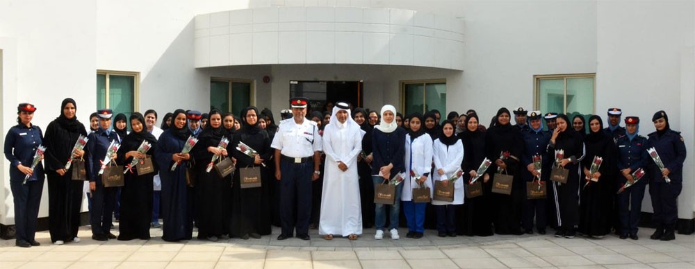 الإدارة العامة للمباحث والأدلة الجنائية تحتفي بالمرأة البحرينية في يومها