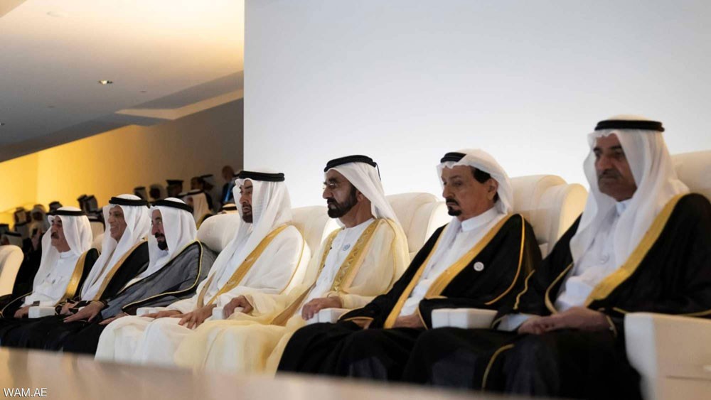  الإمارات تحتفل باليوم الوطني.. وتستعرض قصة زايد باني النهضة
