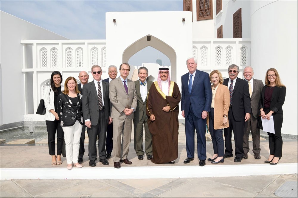 معالي وزير الداخلية يستقبل وفداً من أعضاء اللجنة الأمريكية اليهودية