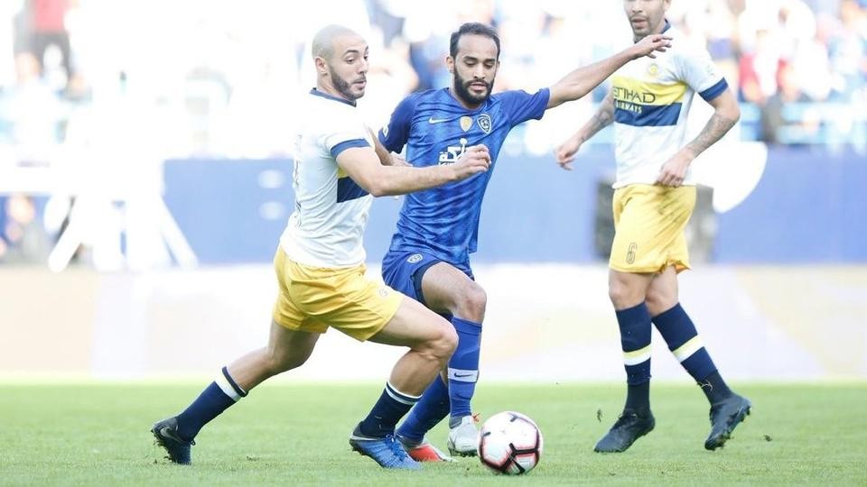 أمرابط: الحظ عاندنا.. وننتظر الهلال على أرضنا