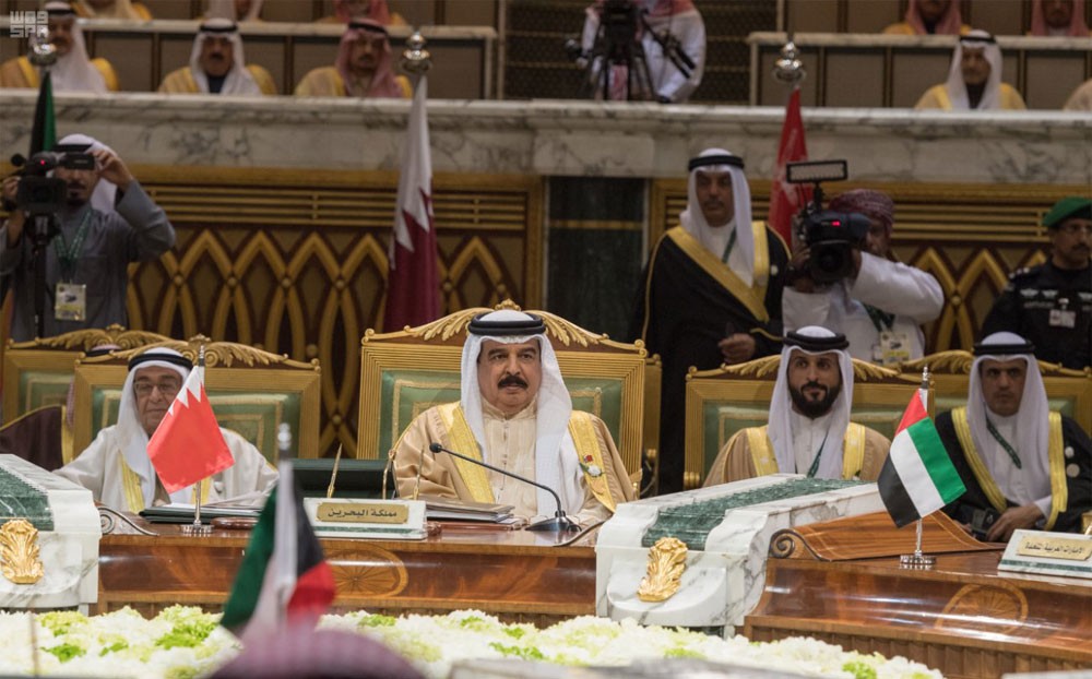 جلالة الملك يشارك في جلسات القمة الخليجية