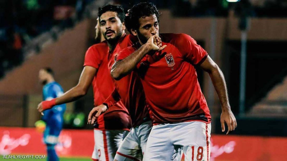 الأهلي المصري يقفز للمركز الخامس في ليلة "عودة المنحوس"
