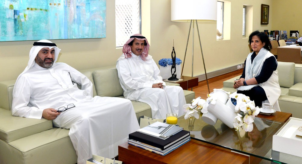 الشيخة مي تستقبل السفير الكويتي