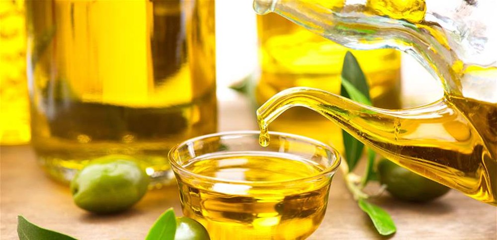 زيت الزيتون كنزٌ صحي.. إليكم 9 من فوائده!