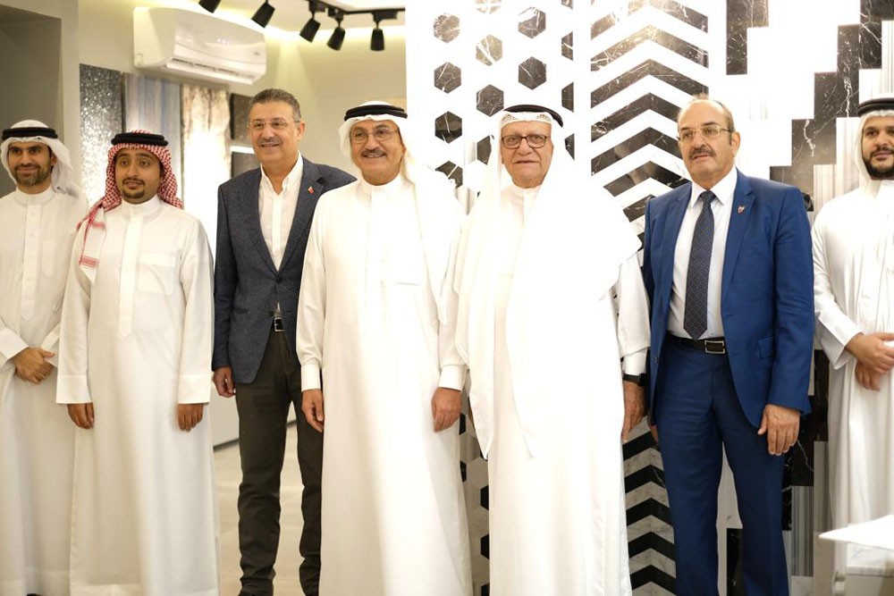 الافتتاح الرسمي لمعرض سيَارالجديد للرخام «ستون وركز»
