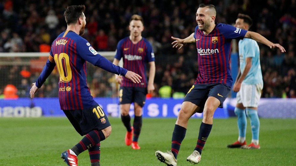 برشلونة يبتعد عن أتلتيكو وإشبيلية بثنائية في سلتا فيغو