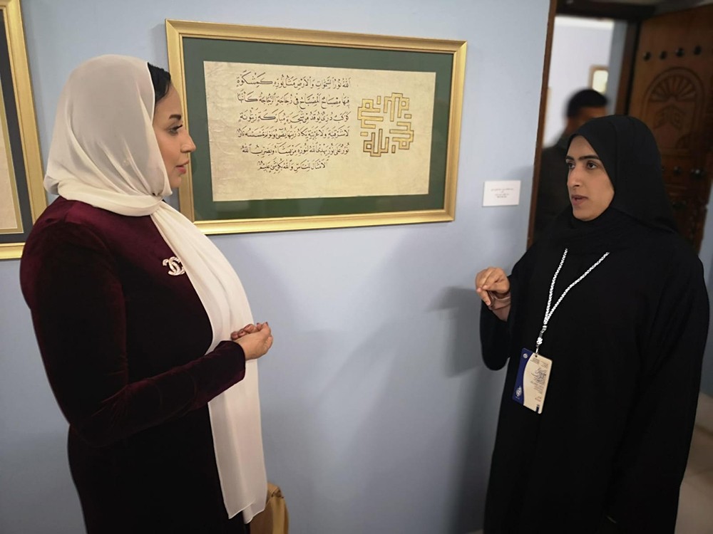 بحرينيتان تشاركان في معرض الخط العربي بـ"الشارقة"