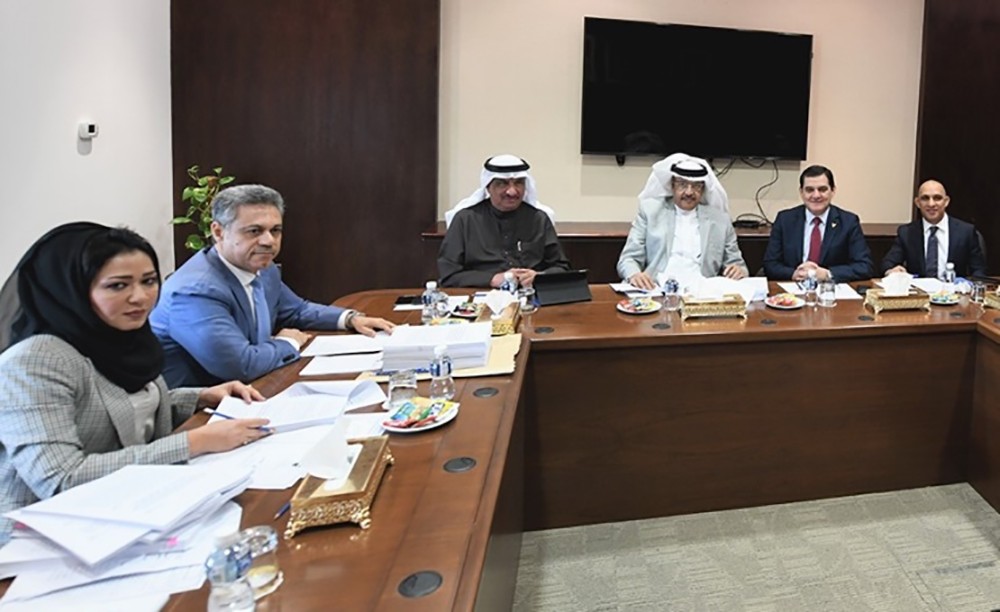 "مرافق الشورى" تتمسك بسبعة مشاريع بقوانين وترفع تقارير ثلاثة منها لـ "مكتب المجلس"