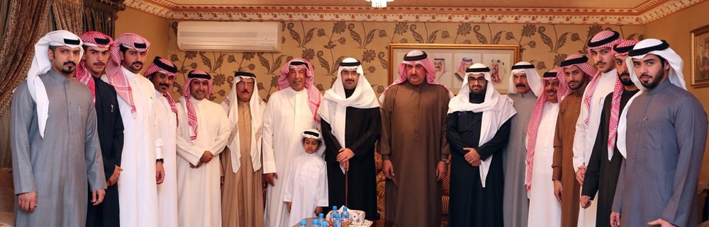 سمو محافظ الجنوبية يزور عددا من مجالس الزلاق ويلتقي روادها