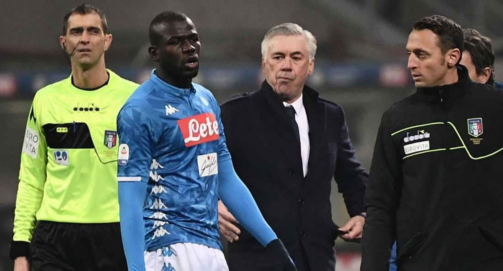 رابطة الدوري الإيطالي تعاقب إنتر ميلانو على عنصرية جمهوره