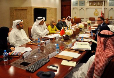 فريق المصروفات التشغيلية الأخرى يضع عدداً من المقترحات لتحسين سير العمل