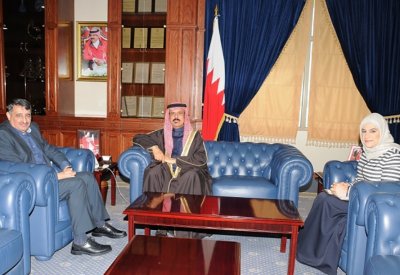 وزير التربية يطلع على البرامج التطويرية في جامعة البحرين الطبية