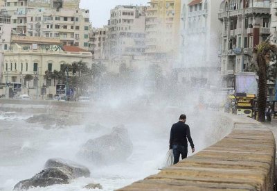  مصر تعيد فتح 5 موانئ على البحر الأحمر أغلقت لسوء الطقس