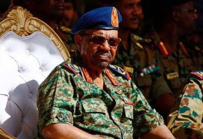  البشير يدعو حاملي السلاح إلى تحكيم صوت العقل