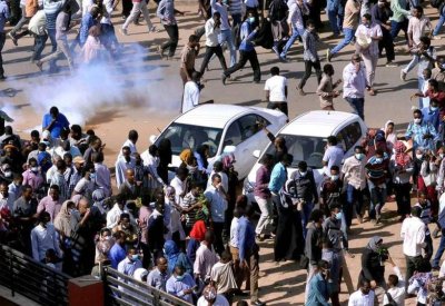  الخرطوم ترفض بيان الترويكا "المتحامل" حول التظاهرات