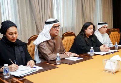 سعادة وكيل وزارة الخارجية تجتمع مع وفد من وزارة خارجية جمهورية كينيا