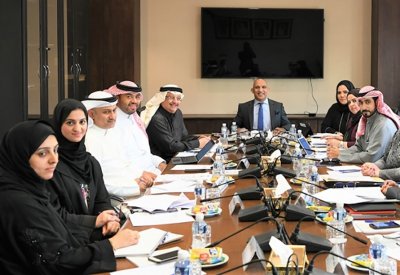 شبابية الشورى تبحث مع اللجنة الأولمبية والشباب والرياضة تشريع الاحتراف الرياضي