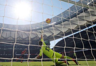 غريزمان يقود أتلتيكو مدريد للفوز.. ويضغط على برشلونة