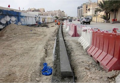 “الأشغال” تبدأ تطوير طرق السنابس