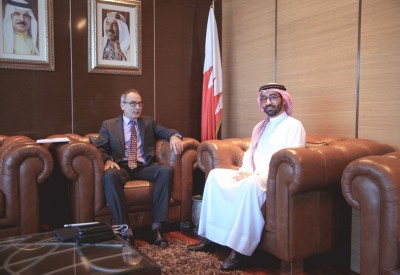  المؤيد يستقبل السفير البريطاني ويؤكد أهمية التعاون الشبابي