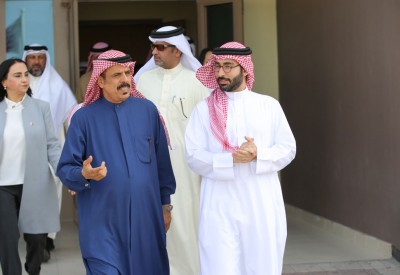 ناصر بن حمد يثمن استجابة وزير التربية لمخرجات قمة الشباب
