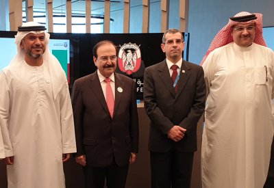 الوزير ميرزا يبحث مع رئيس دائرة الطاقة في أبوظبي سبل تعزيز التعاون في الطاقة المتجددة