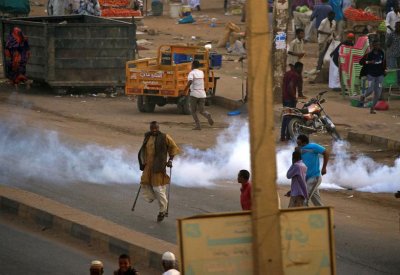 السودان.. دعوات لتظاهرات حاشدة تحت شعار "موكب التنحي"