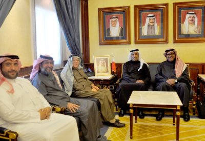 الوزير الحمر يستعرض مستجدات الخطة الإسكانية مع نواب الشمالية