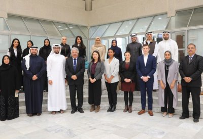 جامعة البحرين تلتقي وفدا من جامعة جون هوبكنز الأمريكية