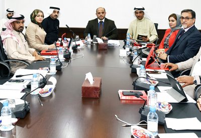 مالية النواب تدعو "الكهرباء" لاستعراض خططها بشأن الطاقة المتجددة