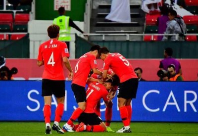 البحرين تودع كأس آسيا وكوريا الجنوبية إلى ربع النهائي