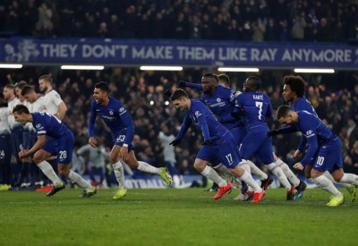 تشيلسي يقصي توتنهام ويتأهل لنهائي الكأس